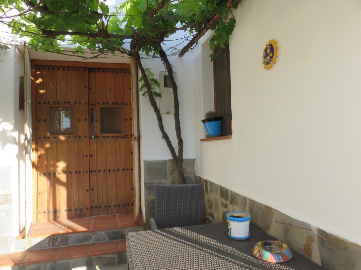 Villa Monte Polopos Exterior foto